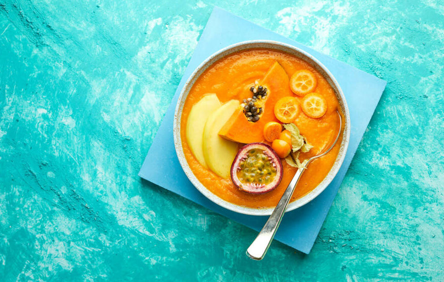 Mango-homoktövis smoothie bowl